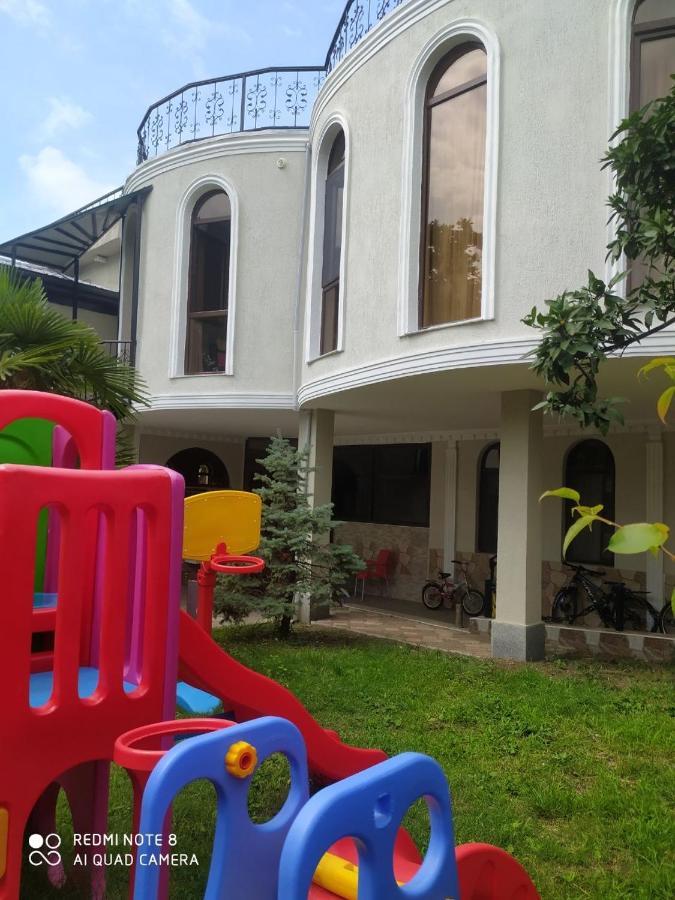 House On Moryakov 55 Aparthotel Chakvi Kültér fotó