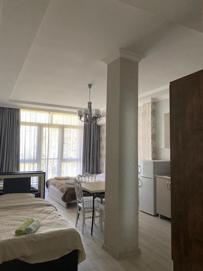 House On Moryakov 55 Aparthotel Chakvi Kültér fotó