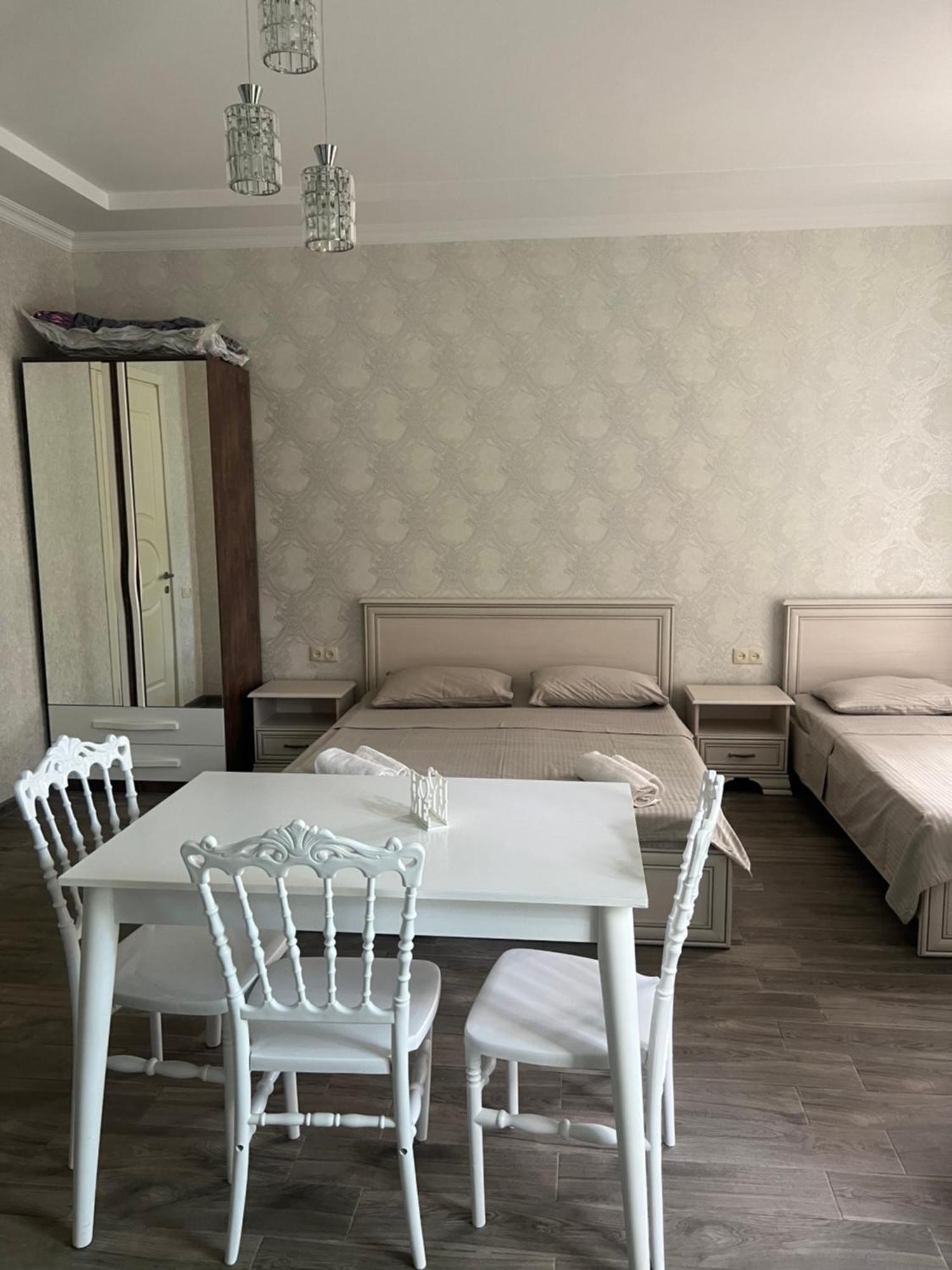 House On Moryakov 55 Aparthotel Chakvi Kültér fotó