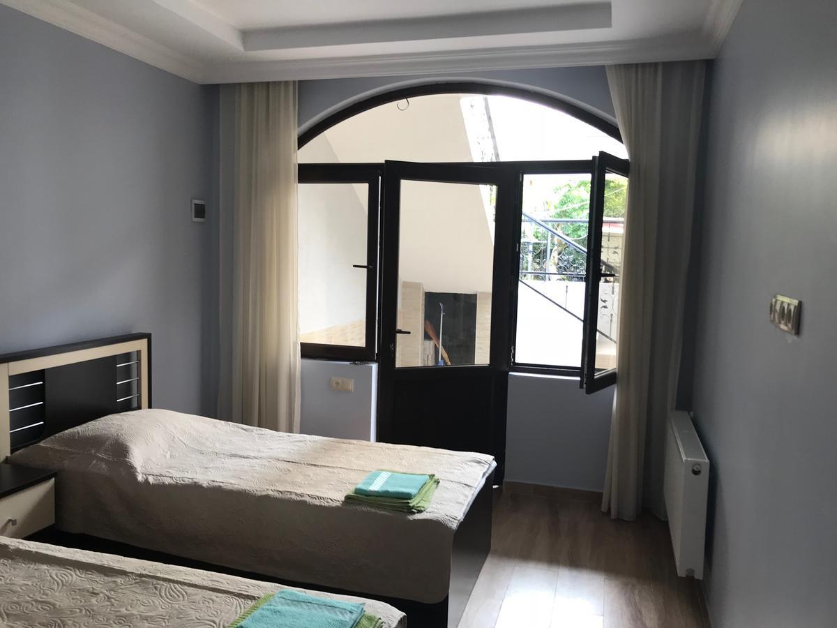 House On Moryakov 55 Aparthotel Chakvi Kültér fotó